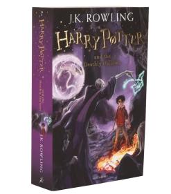 Warner Bros New Edition Harry Potter And The Deathly Hallows (Paperback)