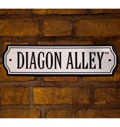 Warner Bros Diagon Alley Tin Street Sign