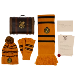 Warner Bros Hogwarts Trunks Hufflepuff Mini Gift Trunk